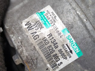 Компрессор кондиционера, ориг. номер 1K0820808BX, 1K0820859F, 1K0820859QX, Volkswagen Passat 2005-2010