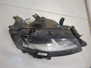Кронштейн фары правый, ориг. номер 8K0805608C, Audi A4 (B8) 2007-2012