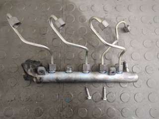 Рампа (рейка) топливная, ориг. номер A6260700095, Mercedes Vito W447 2014-2020