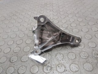 Кронштейн полуоси правый передний, ориг. номер G2A425740B, F2A825743, Mazda 3 (BP) 2019-2026