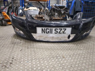 Бампер передний, ориг. номер 6400642, 13247293, Opel Zafira B 2008-2014