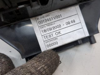 Блок предохранителей, ориг. номер 0012451V001, Smart Fortwo 1998-2004