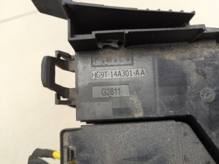 Блок предохранителей, ориг. номер HG9T14A301AA, Ford Fusion USA 2016-2020