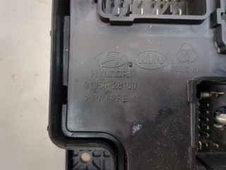 Блок предохранителей, ориг. номер 91950-2B100, Hyundai Santa Fe 2004-2012