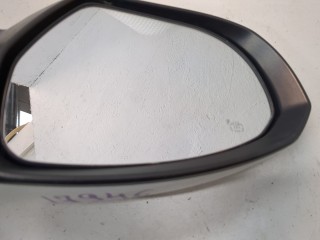 Зеркало боковое левое, ориг. номер 8474057L10, 8470257L20ZMT, Suzuki Kizashi 2009-2015