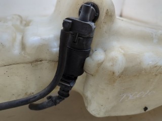 Бачок омывателя, ориг. номер 7484530120, Renault Midlum 2 2005-2013
