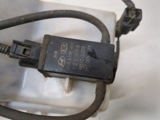 Бачок омывателя, ориг. номер 986113Z000, Hyundai i40 2011-2015