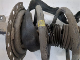 Амортизатор подвески правый передний, ориг. номер 4040A270, 4060A570, Mitsubishi Outlander 2012-2015