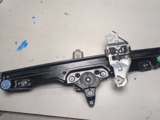 Стеклоподъемник электрический левый передний, ориг. номер 807014EA0D, Nissan Qashqai