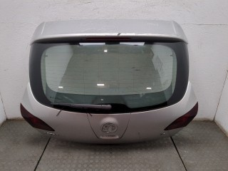 Крышка (дверь) багажника Opel Astra 2006-2014