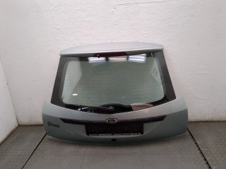 Крышка (дверь) багажника Ford Focus 2001-2005