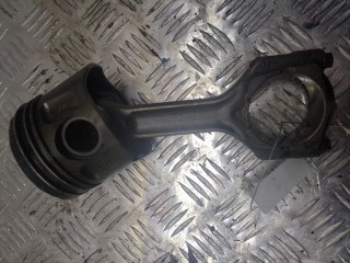 Поршень, Opel Astra 2006-2014