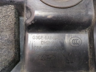 Накладка декоративная на ДВС, ориг. номер G3GE6A840CB, Ford Fusion USA 2016-2020