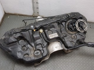 Бак топливный, ориг. номер 2054706701, Mercedes C W205 2014-2018