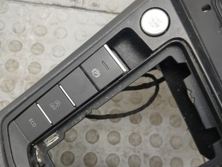 Консоль салона (кулисная часть), ориг. номер 17B863241G, 17A864207B, Volkswagen Jetta 7 2018-2022