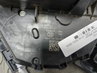 Замок двери правый передний, ориг. номер 5TC837016D, Audi A1 (GB) 2018-2026