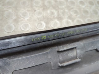 Накладка на порог левая передняя, ориг. номер 90521939, Opel Astra 1994-2002