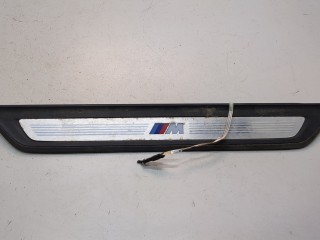 Накладка на порог левая передняя BMW 5 G30, G31 2016-2020