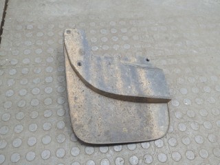 Брызговик правый передний, ориг. номер 766210C040, Toyota Tundra 2009-2013