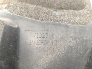Защита арок (подкрылок) правая передняя, ориг. номер 13271315, Opel Astra 2006-2014