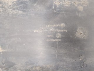 Защита арок (подкрылок) правая задняя, ориг. номер 1J0810972, Volkswagen Bora 1998-2005