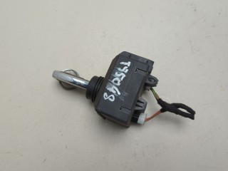 Замок зажигания Mercedes C W204 2007-2011