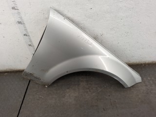 Крыло правое переднее Mercedes C W204 2007-2011