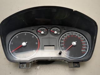 Щиток приборов (приборная панель) Ford Focus 2007-2011