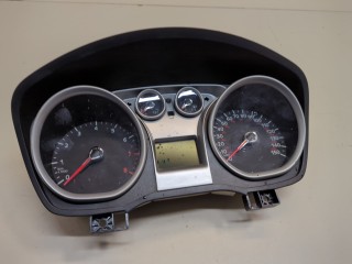 Щиток приборов (приборная панель) Ford Focus 2007-2011