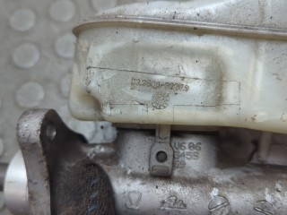 Цилиндр тормозной главный, ориг. номер 7L0611019E, Volkswagen Transporter 5 2002-2009