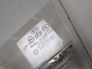 Стекло боковой двери левое переднее, ориг. номер 824111G010, KIA Rio 2005-2009