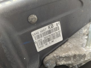Компрессор кондиционера, ориг. номер 1779107, 1828202, RE98AB19D629AA, Ford Focus 2001-2005