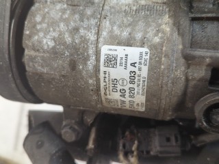 Компрессор кондиционера, ориг. номер 5K0820803, 5K0820803X, Volkswagen Caddy 2010-2015