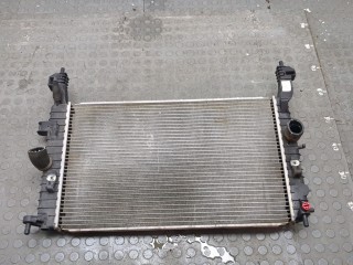 Радиатор охлаждения двигателя, ориг. номер 13130015, 13128930, Opel Meriva 2002-2006