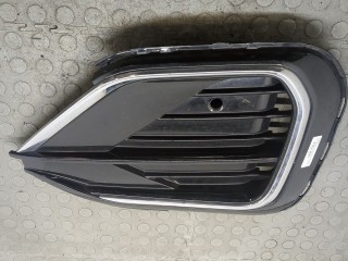 Заглушка (решетка) бампера правая передняя, ориг. номер 3CN853666F, Volkswagen Atlas 2021-2023