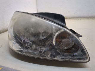 Фара (передняя) правая, ориг. номер 921021C520, Hyundai Getz 2005-2011