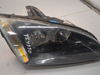 Фара (передняя) правая Ford Focus 2004-2008