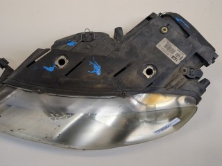 Фара (передняя) левая, ориг. номер 3C0941753G, Volkswagen Passat 2005-2010