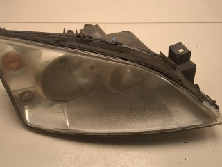 Фара (передняя) правая Ford Mondeo 2003-2007