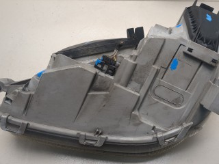 Фара (передняя) правая, ориг. номер A2208200261, 0301153002, Mercedes S W220 1998-2002