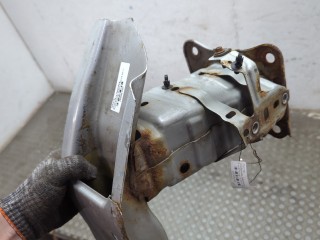 Усилитель бампера передний, ориг. номер 2439074, AM51R10922AN, Ford Focus 2007-2011