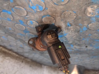 Форсунка топливная, ориг. номер 4H2Q9K546AF, Land Rover Range Rover Sport 2005-2009