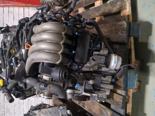 Форсунка топливная, ориг. номер 058133681C, 06B133551T, Volkswagen Passat 2000-2005