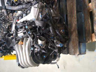 Форсунка топливная, ориг. номер 058133681C, 06B133551T, Volkswagen Passat 2000-2005