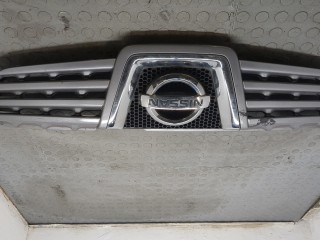 Решетка радиатора Nissan Qashqai 2006-2010