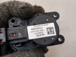 Электропривод заслонки отопителя, ориг. номер 42812123, Chevrolet Trax 2023-2026