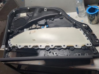 Дверная карта (Обшивка двери) правая задняя, ориг. номер KT4Z5827411BM, Ford Edge 2018-2023
