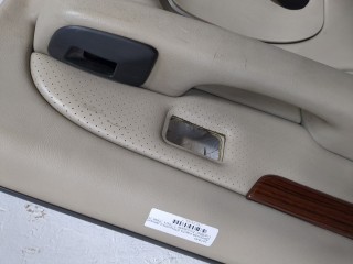Дверная карта (Обшивка двери) правая задняя, ориг. номер 15133710, Cadillac Escalade 2 2001-2006