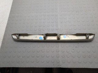 Накладка крышки багажника (двери), ориг. номер 8394078K110PG, Suzuki Grand Vitara 2008-2012