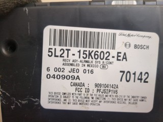Блок управления бесключевого доступа, ориг. номер 5L2T15K602EA, Lincoln Aviator 2003-2005